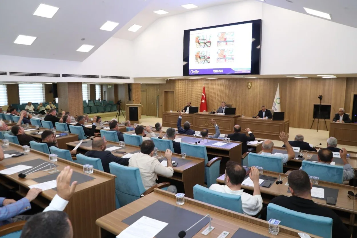 BÜYÜKŞEHİR MECLİSİ TOPLANDI