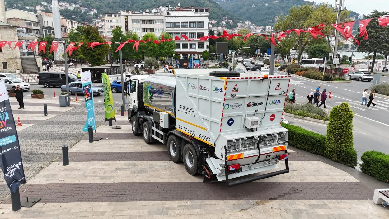 BÜYÜKŞEHİRİN FİLOSUNA 2 YENİ ARAÇ
