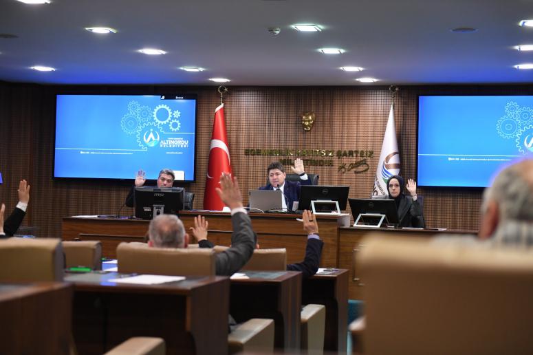 ALTINORDU BELEDİYESİ NİSAN AYI MECLİS TOPLANTISI GERÇEKLEŞTİRİLDİ