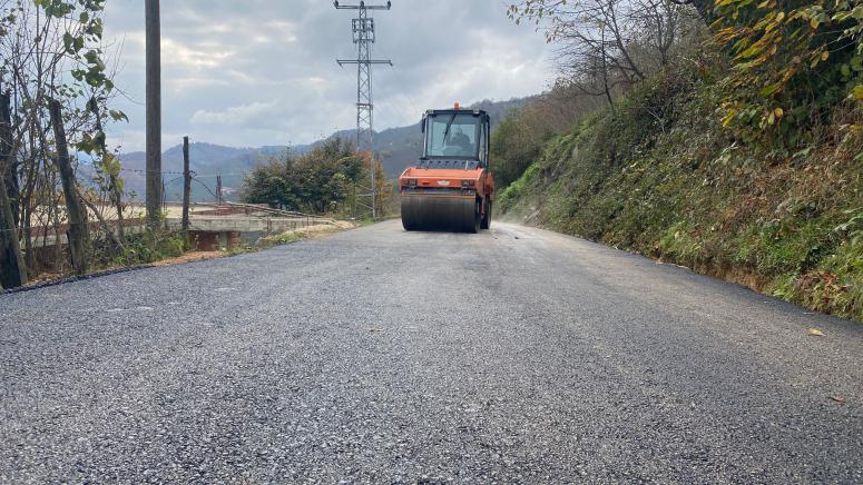 ORDU’DA ASFALT SEFERBERLİĞİ SÜRÜYOR