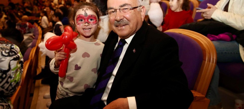 BAŞKAN GÜLER DURMUYOR 