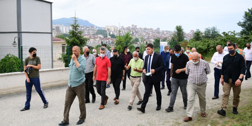BAŞKAN TÖREN “VARLIK SEBEBİMİZ İNSANA HİZMET, ÖTESİNDE HÜRMET”