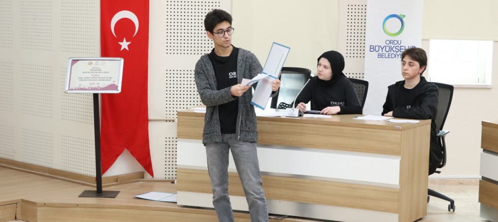 BU YARIŞMA BİR GELENEK HALİNE GELDİ  