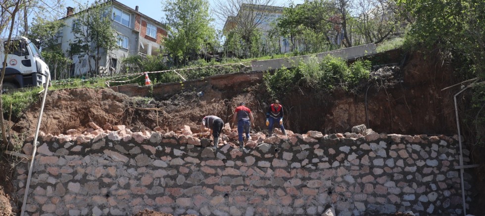 BÜYÜKŞEHİR BELEDİYESİ 19 İLÇEDE YOĞUN ÇALIŞMA YÜRÜTÜYOR
