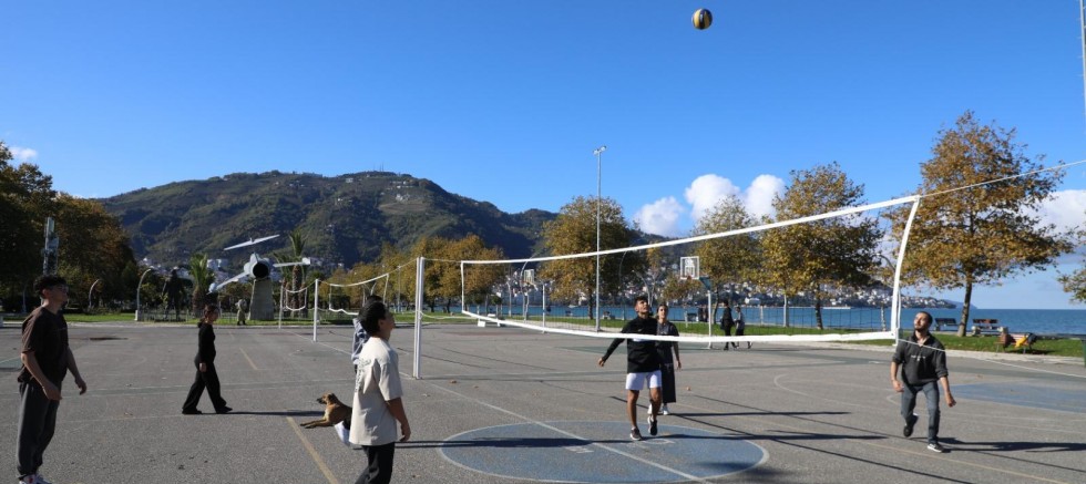 BÜYÜKŞEHİRDEN ORDU’YA 24 SPOR SAHASI 