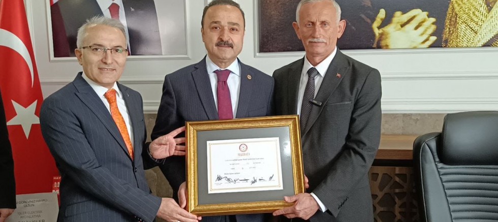 GÜLYALI’DA MHP’Lİ MEDET SİPAHİ DÖNEMİ BAŞLADI