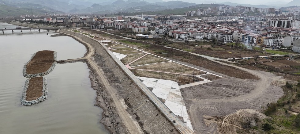 MELET GÜZELLEŞMEYE DEVAM EDİYOR