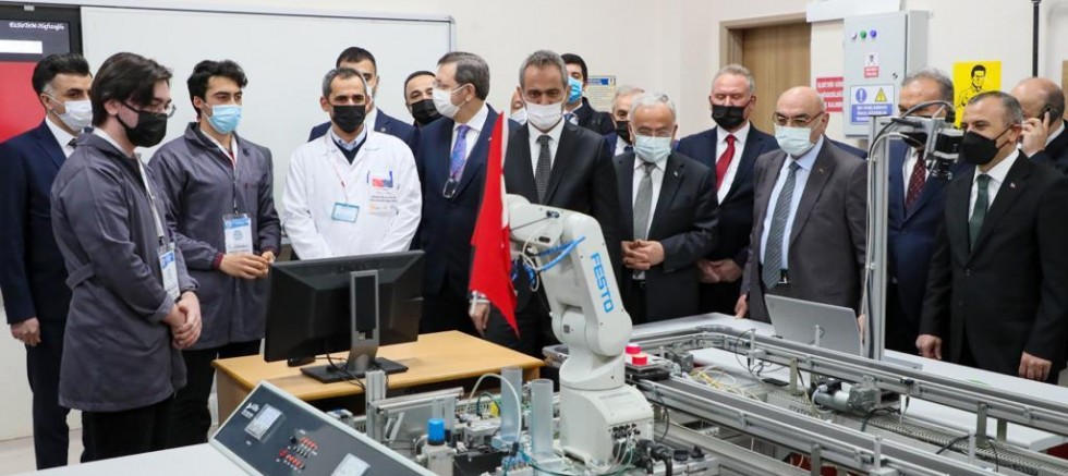 ORDU TOBB MESLEKİ VE TEKNİK ANADOLU LİSESİ’NİN AÇILIŞ TÖRENİ YAPILDI