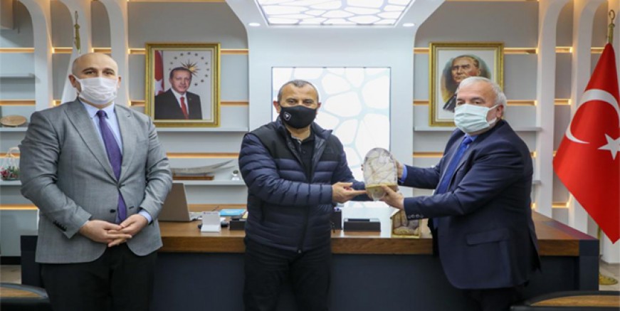 VALİ SONEL, GÜRGENTEPE İLÇESİNİ ZİYARET ETTİ