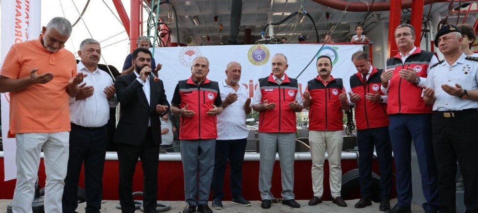 YENİ AVLANMA SEZONU DUALARLA AÇILDI